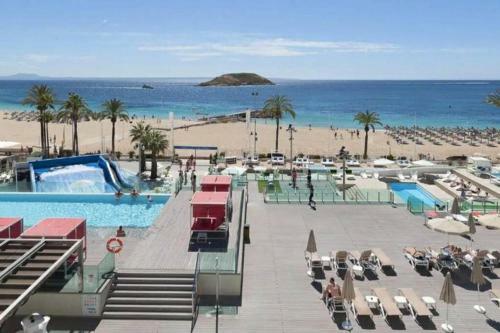 Modern Penthouse Beach Front Apartment
