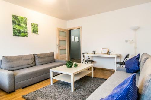 Comfortable Apartament 2-10 Persons/ City Centre