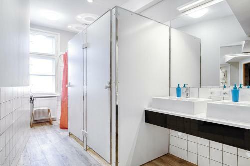 Max Berg Hostel
