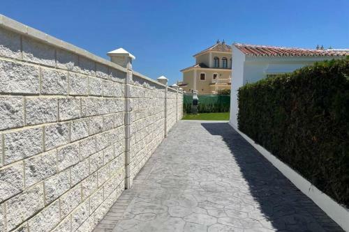 La Juli Exclusivo Chalet A Estrenar, De Lujo