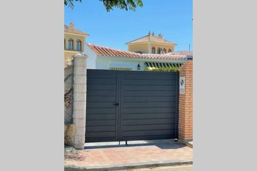 La Juli Exclusivo Chalet A Estrenar, De Lujo