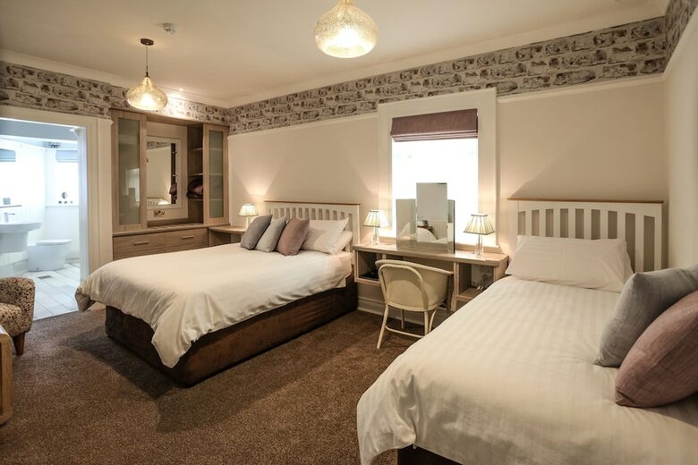 Bed & Breakfast Anvershiel House