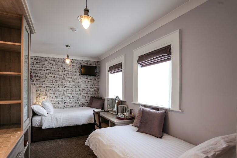 Bed & Breakfast Anvershiel House