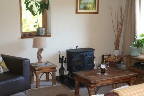 Bwythynod Helmau Cottages