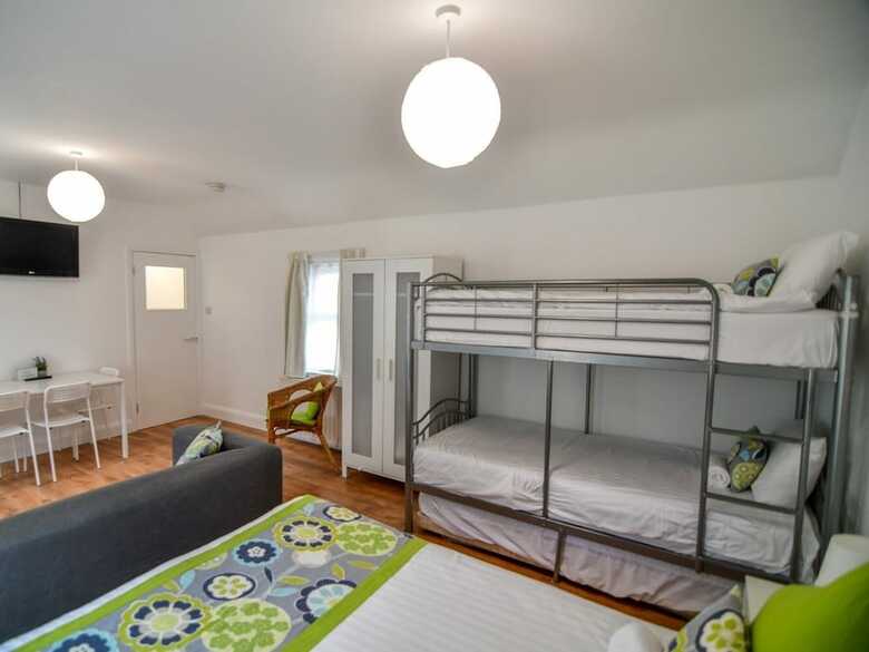 Portrush Townhouse Boutique Hostel