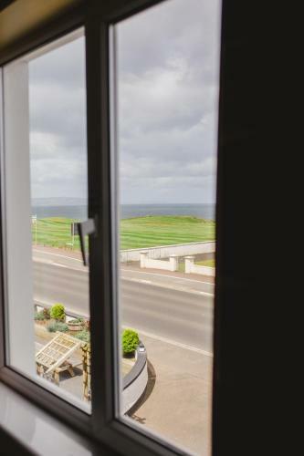 Hotel Inn On The Coast