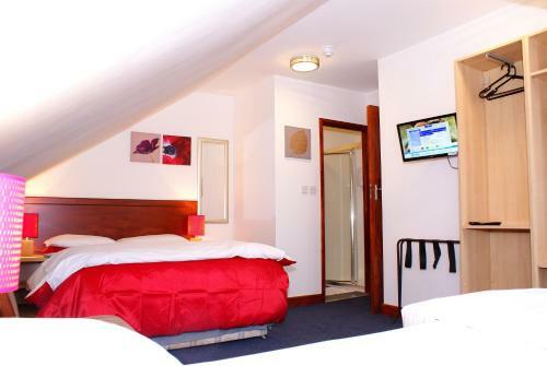 Hostal The Hindes Hotel - B&B
