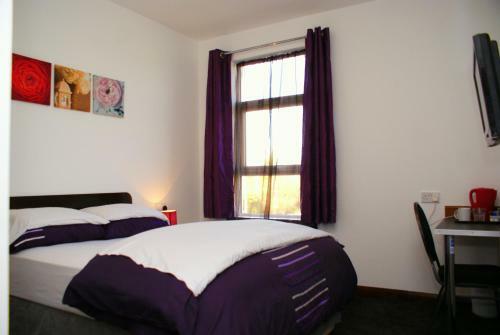 Hostal The Hindes Hotel - B&B