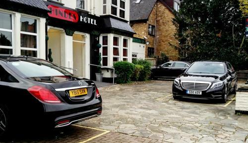 Hostal The Hindes Hotel - B&B