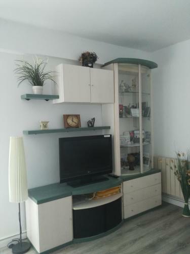 Apartamento �tico Con Terraza En La Jota