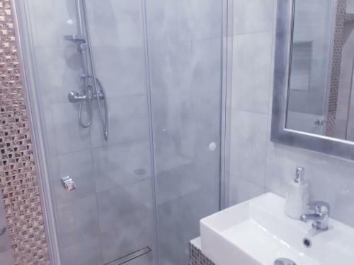 Na Grobli 20 Apartament Z Ogr�dkiem