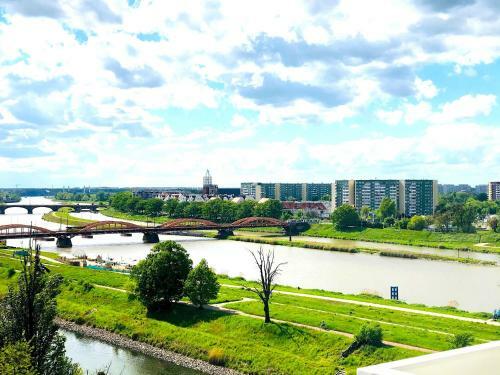 Apartament Z Tarasem I Widokiem Na Odr?
