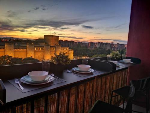 Apartamento La Balconada De La Aljafer�a