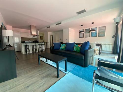 Lc Apartamentos C�sar Augusto