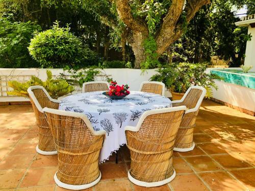 Bed & Breakfast Villa Safira, Sotogrande, Spain - Adults Only