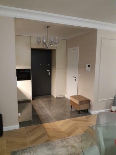 Beige Mood City Apartment