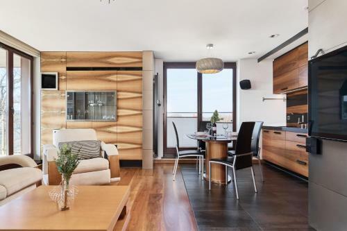 Luxurious Apartments Walonska By Renters