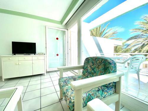 Bonito Apartamento Con Wifi, Acceso En La Playa Aguila