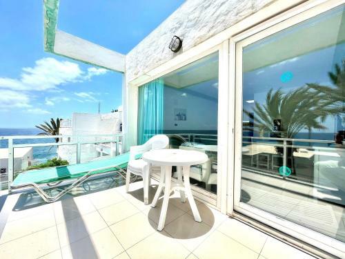 Bonito Apartamento Con Wifi, Acceso En La Playa Aguila