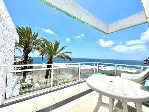 Bonito Apartamento Con Wifi, Acceso En La Playa Aguila