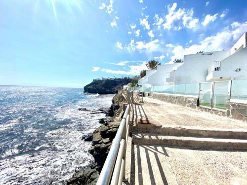 Bonito Apartamento Con Wifi, Acceso En La Playa Aguila