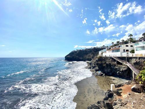 Bonito Apartamento Con Wifi, Acceso En La Playa Aguila