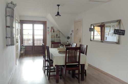 Agroturismo Roztocza?ski Dworek