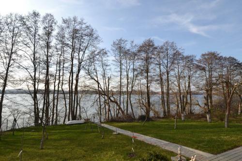 Villa Zawory Lake
