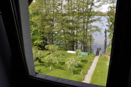 Villa Zawory Lake