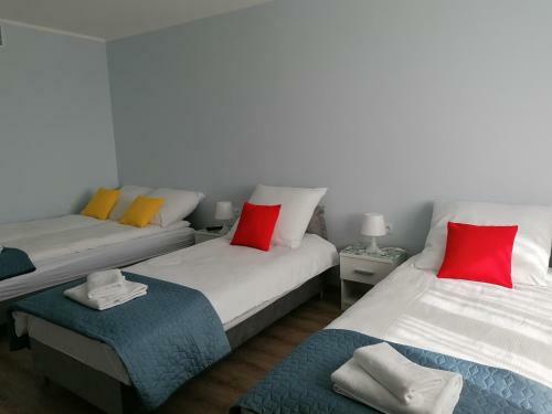 Hostal Gladiator Noclegi Zator Lv Apartament