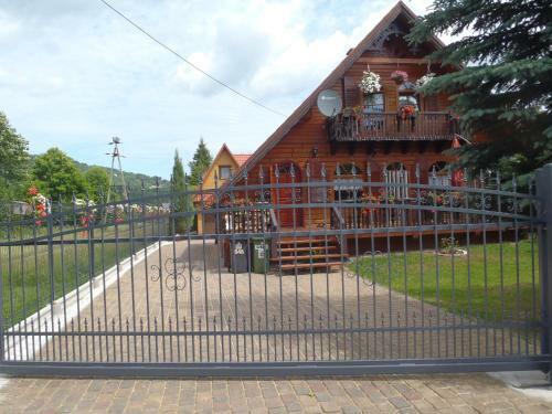 Kraina Szcz??liwo?ci