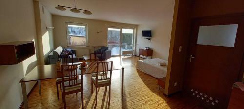 Hostal Zawoja1560 Apartamenty Przy Aptece