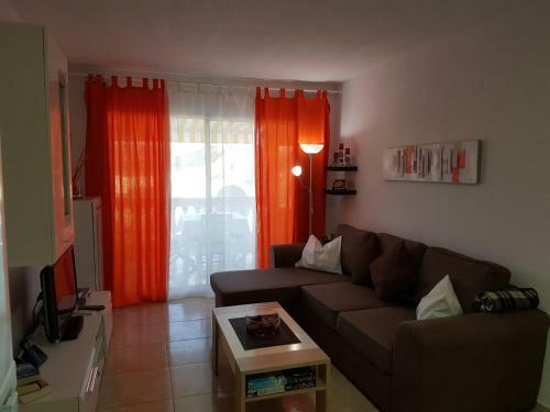 Amazing Seaview 2 Bedroom Apartment