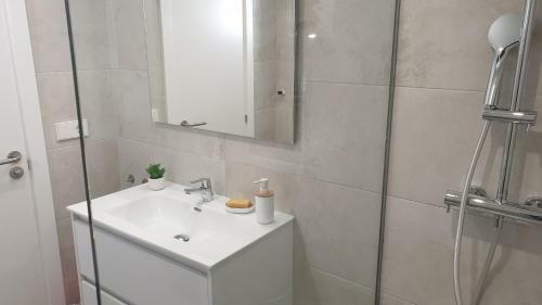 Apartment Formentor With Sea View, Pool & Terrace In Canyamel