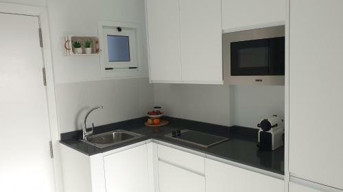 Apartment Formentor With Sea View, Pool & Terrace In Canyamel