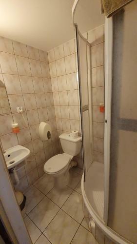 Bed & Breakfast Karczma Regionalna M?yn