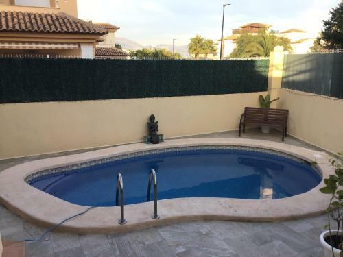 Bed & Breakfast Double Room With Shared Bathroom And Shared Communal Areas R4