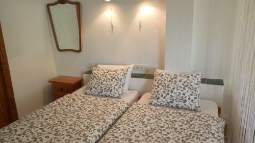 Studio Apartment In Grosser Villa Mit Pool