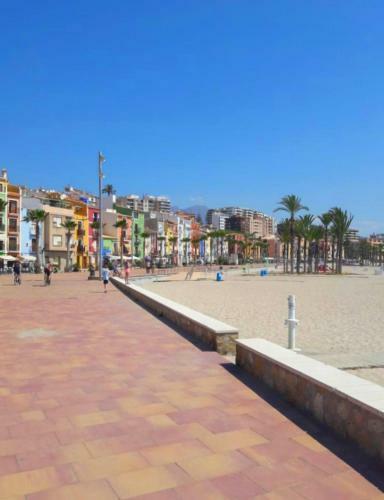 Studio Apartment In Grosser Villa Mit Pool