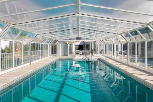 Beautiful Villa For Large Groups