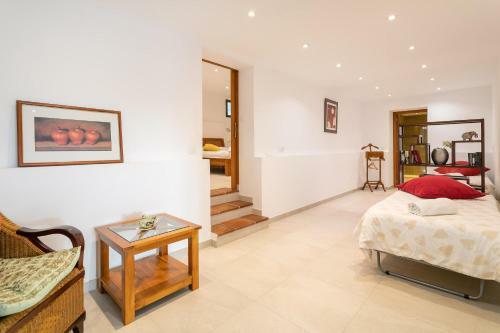 Beautiful Villa For Large Groups