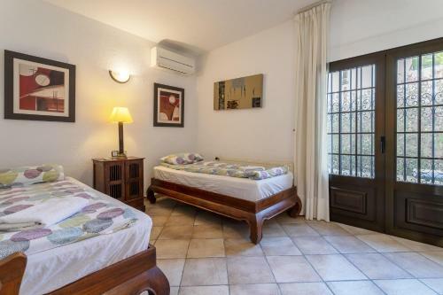 Beautiful Villa For Large Groups