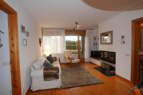 Cozy Apartment In Alp
