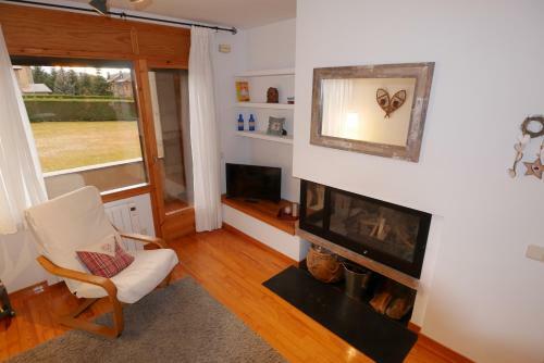 Cozy Apartment In Alp