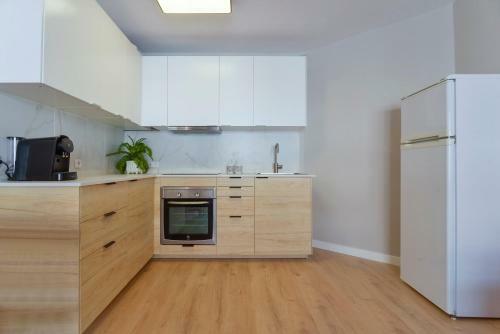 Apartamento A 200 M Del Puerto, Bonanza 15 1c