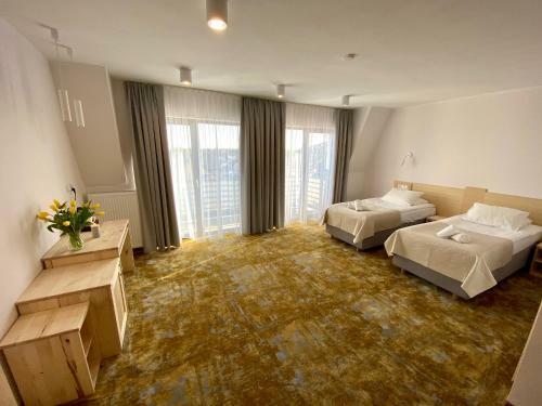 Hotel Amber Port