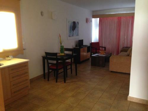 Apartamentos Chijere Faro Del Ingl�s