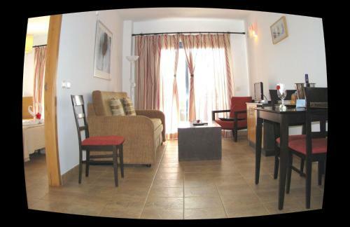 Apartamentos Chijere Faro Del Ingl�s