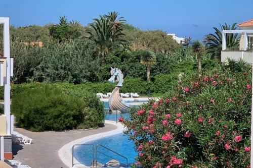 Monis Apartment Mit Pool