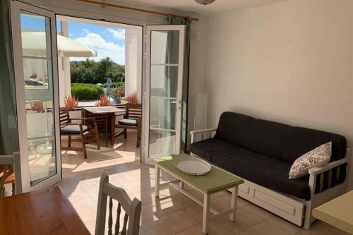 Monis Apartment Mit Pool